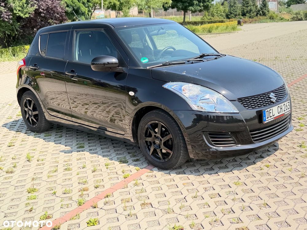Suzuki Swift - 2