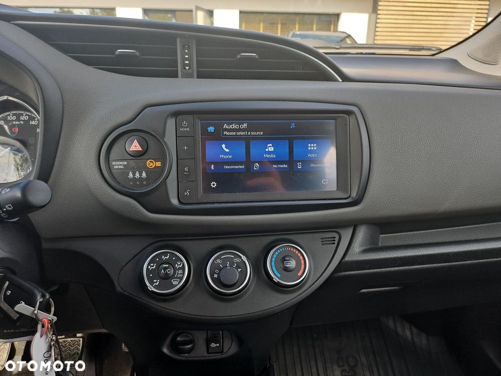 Toyota Yaris - 14