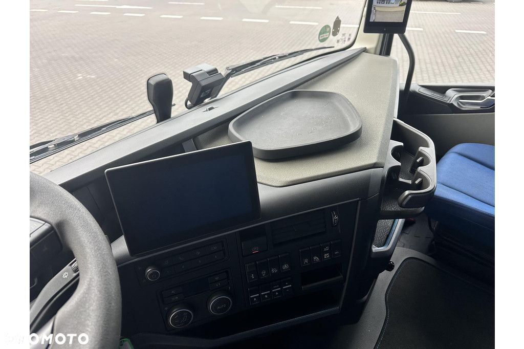 Volvo 2024 FH 4x2 XLOW 460 I-Save Globetrotter XL!!! - 11