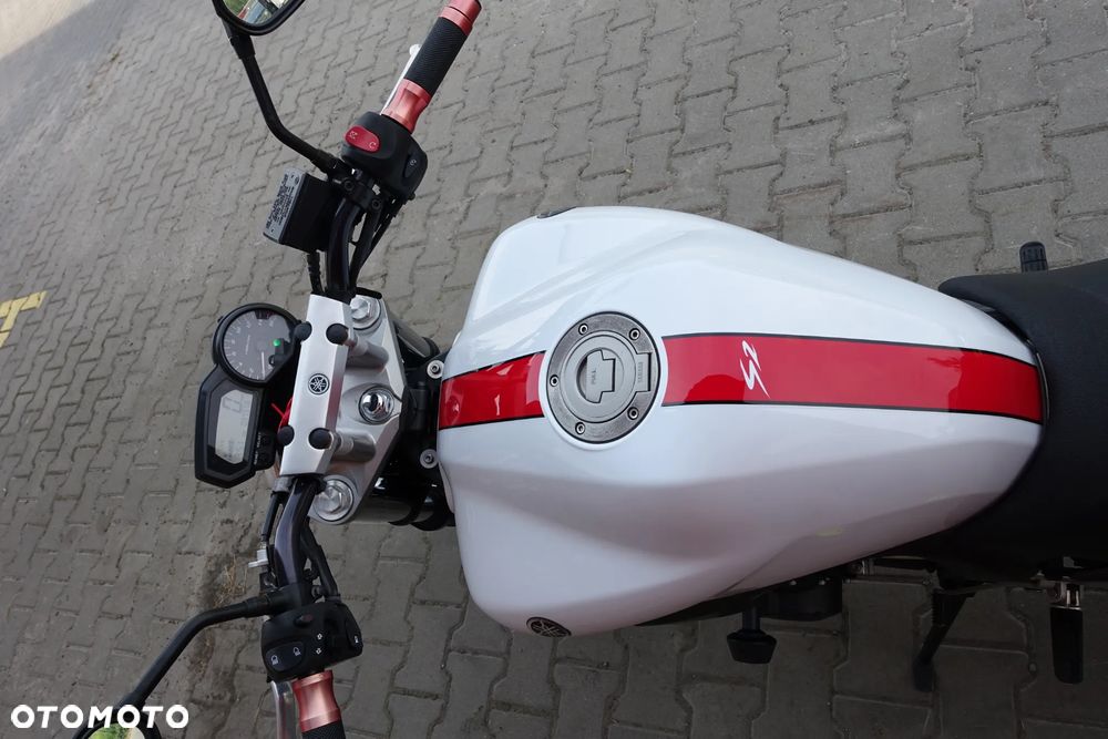 Yamaha FZ6 - 8
