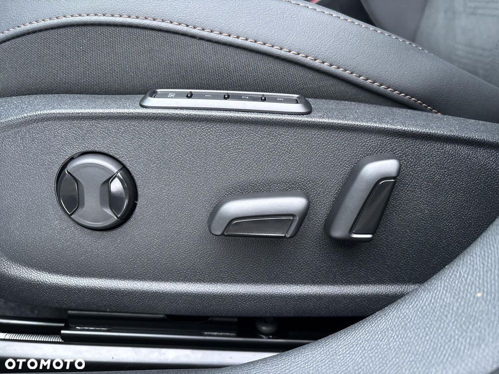 Cupra Leon Sportstourer - 12