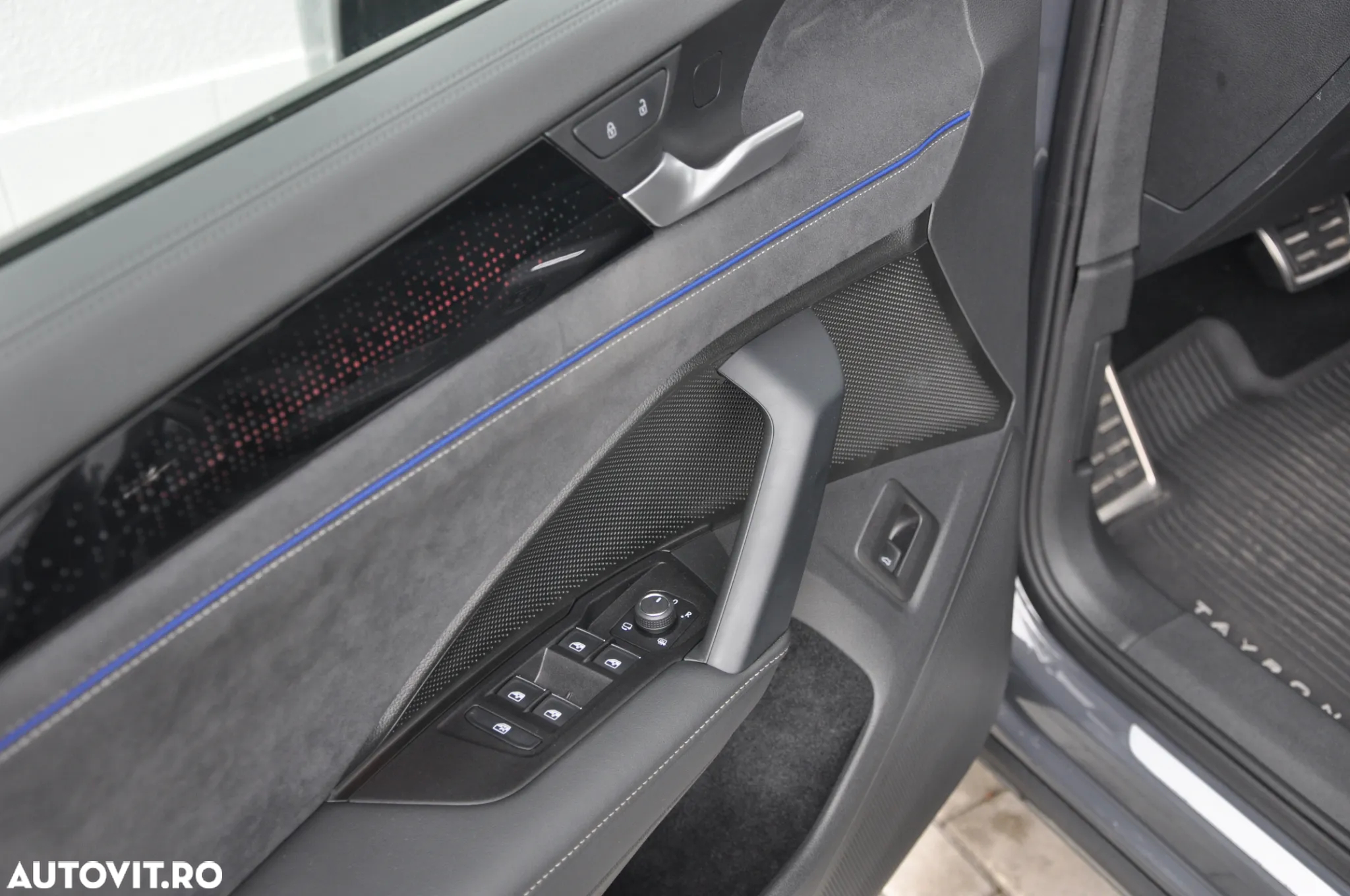 Volkswagen Tayron 2.0 TDI 4Motion DSG R-Line - 13