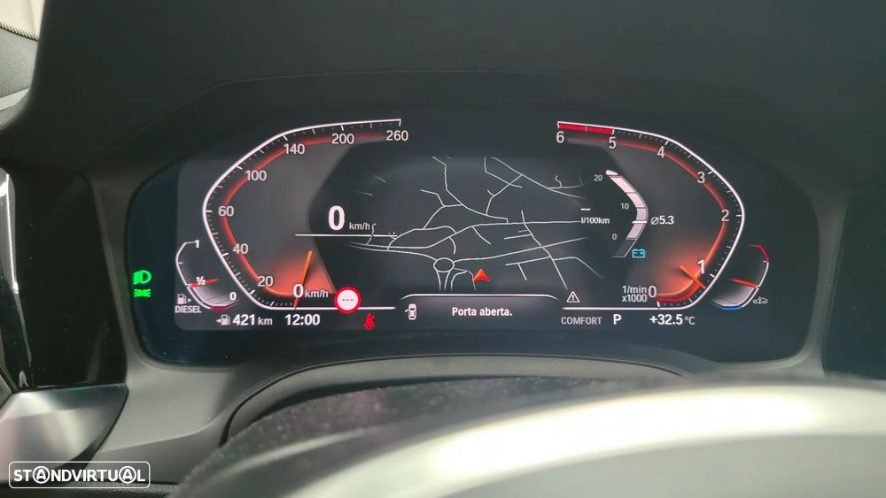 BMW 318 d Pack M Shadow Auto - 12