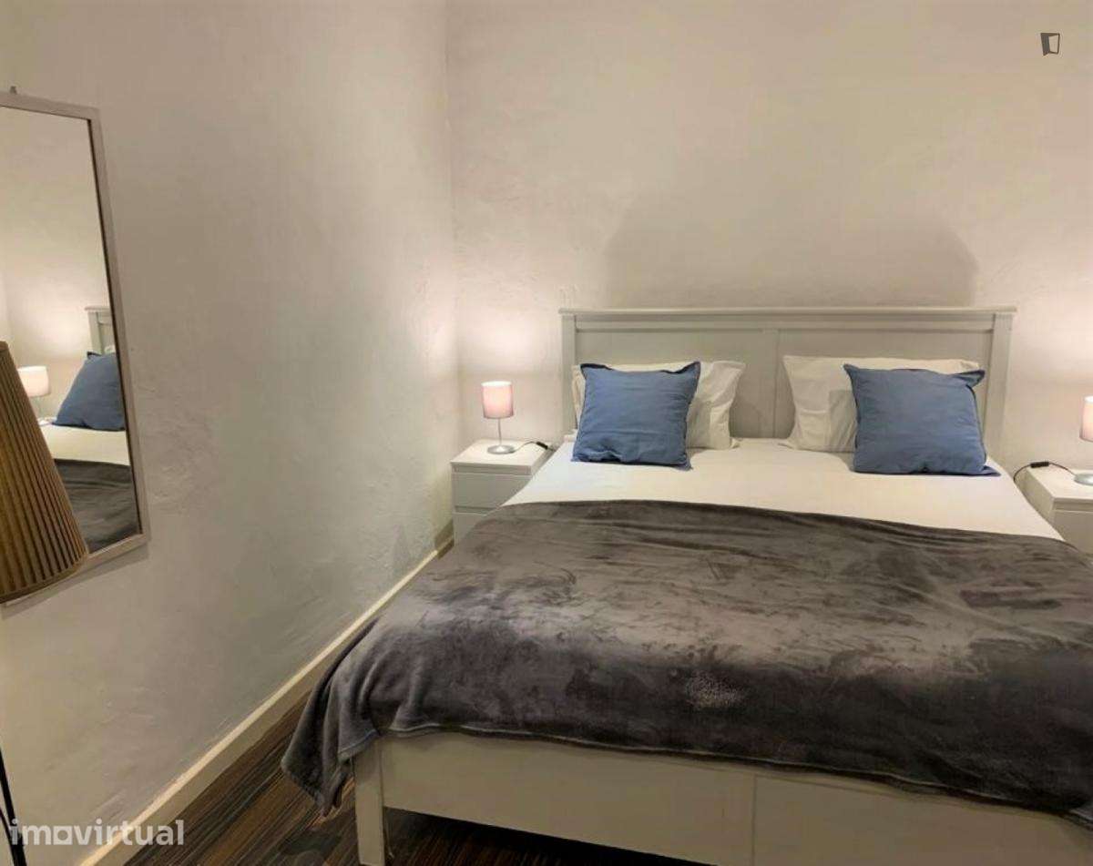 Casa com 2 quartos - localizado em São Bento Lisbon - Grande imagem: 4/23