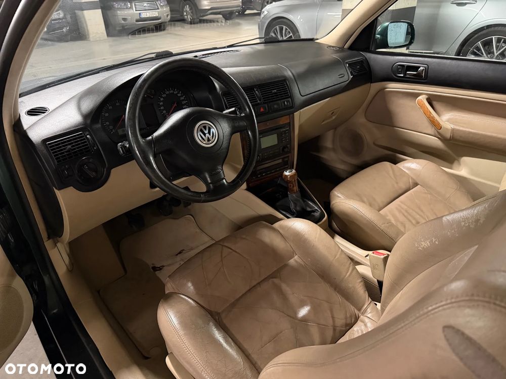 Volkswagen Golf - 15