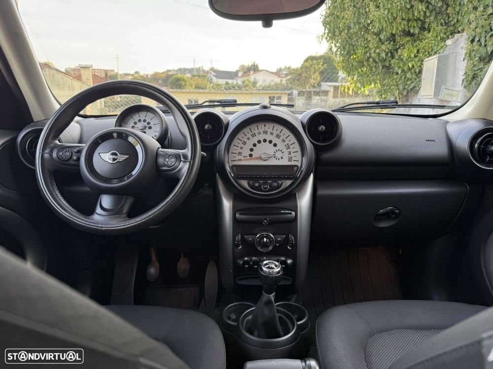 MINI Countryman One D - 7