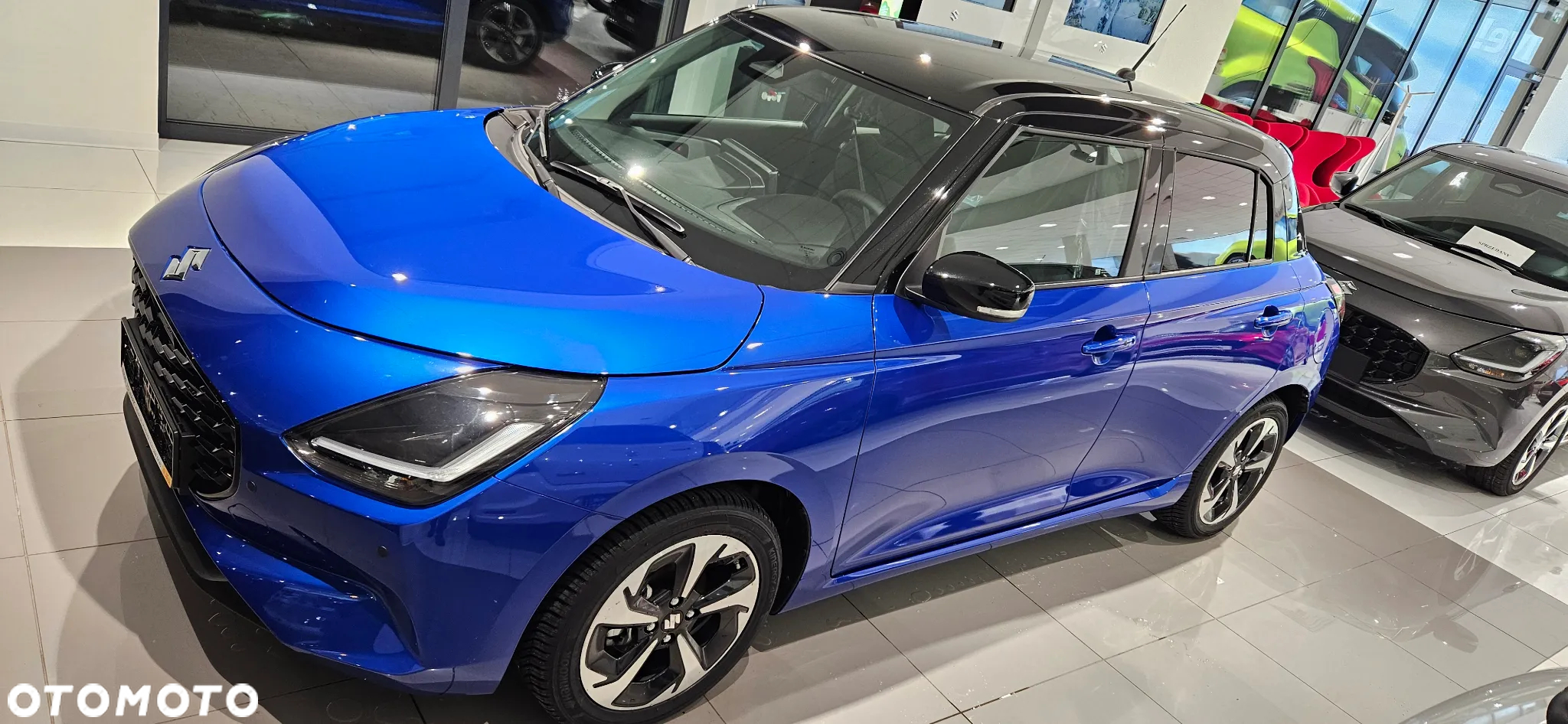 Suzuki Swift 1.2 Dualjet SHVS Elegance CVT - 2