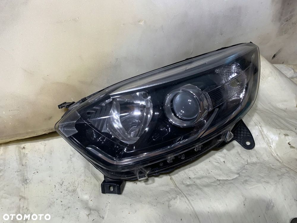 LAMPA PRZÓD LEWA RENAULT CAPTUR 13-17 260600698R 030128121100 - 2
