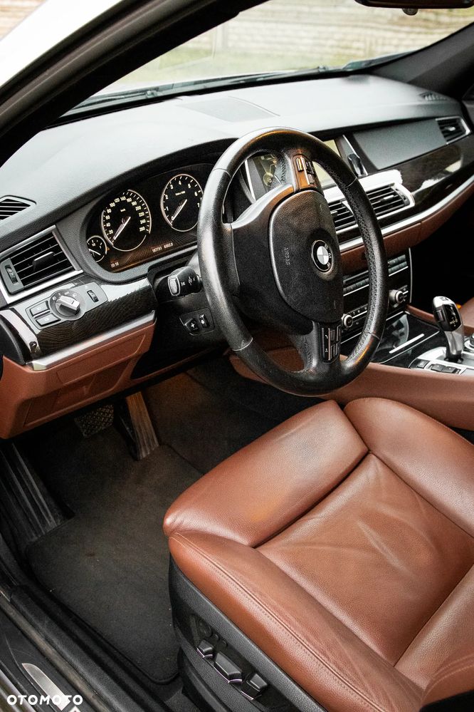 BMW Seria 5 535i xDrive Modern Line - 9