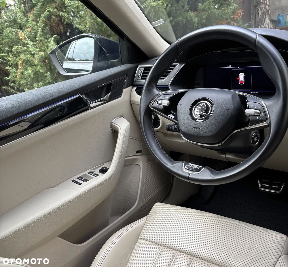 Skoda Superb 1.4 TSI Plug-In Hybrid L&K DSG - 12