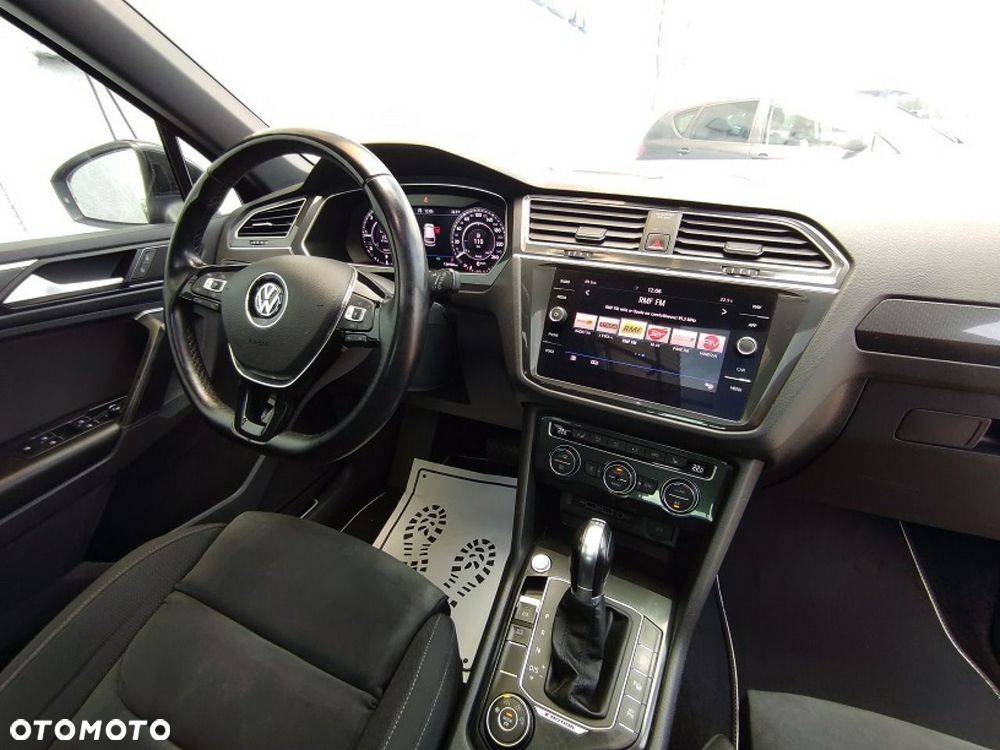 Volkswagen Tiguan - 13