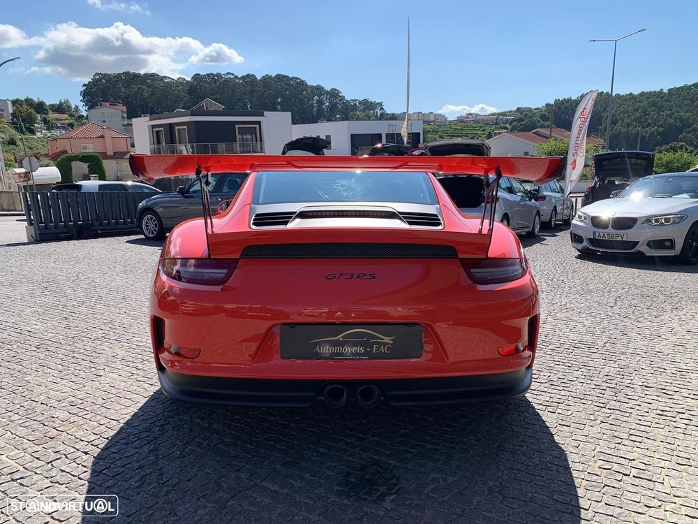 Porsche 911 Série F - 7