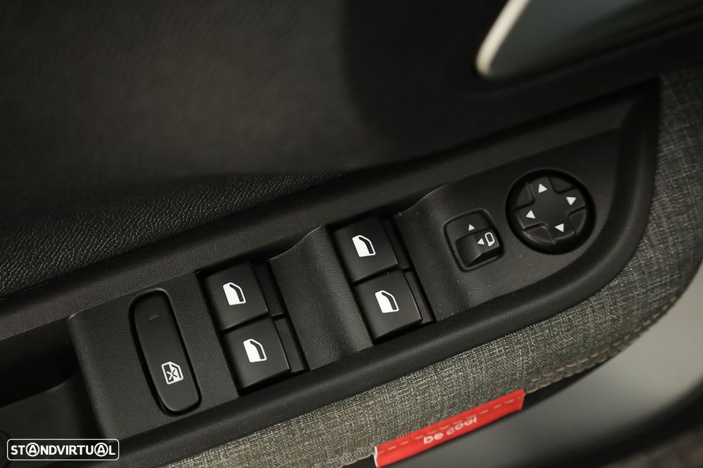 Citroën C3 Aircross 1.2 PureTech Plus - 19