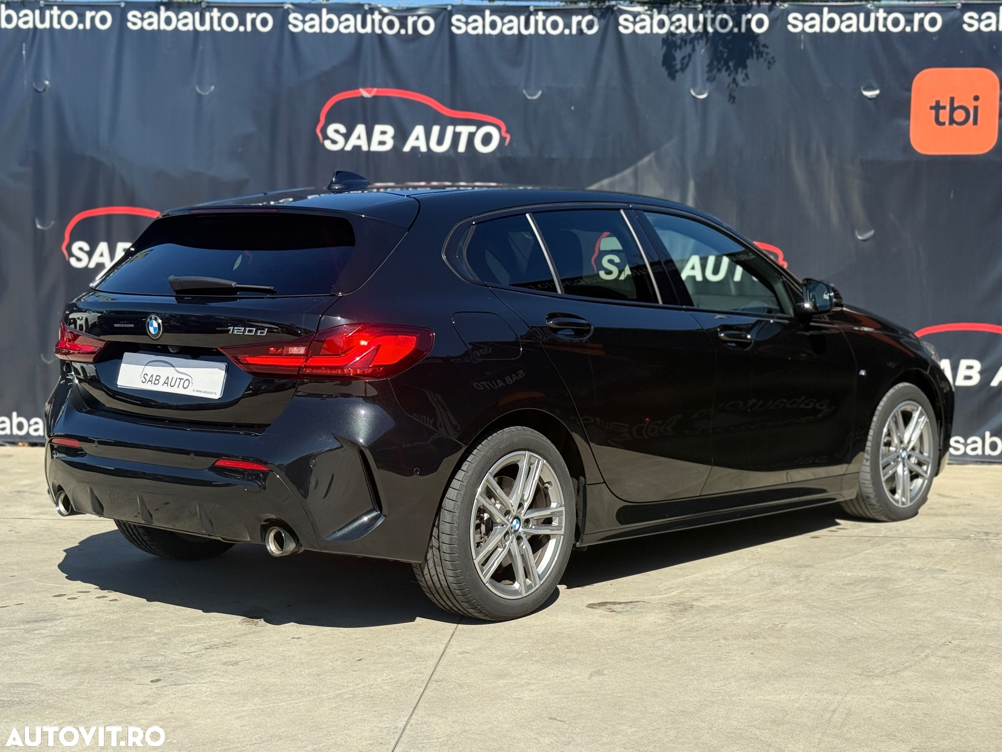 BMW Seria 1 120d Aut. - 21