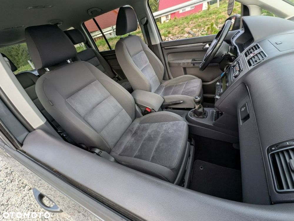 Volkswagen Touran 1.6 TDI DPF Highline - 5