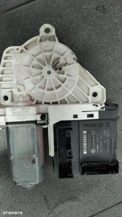 SILNIK MODUŁ OPUSZCZANIA SZYB FPG12V PRZÓD 2PIN FORD FUSION - 1