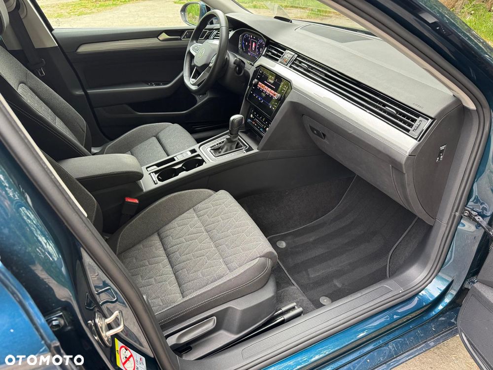 Volkswagen Passat 2.0 TDI EVO Business DSG - 12