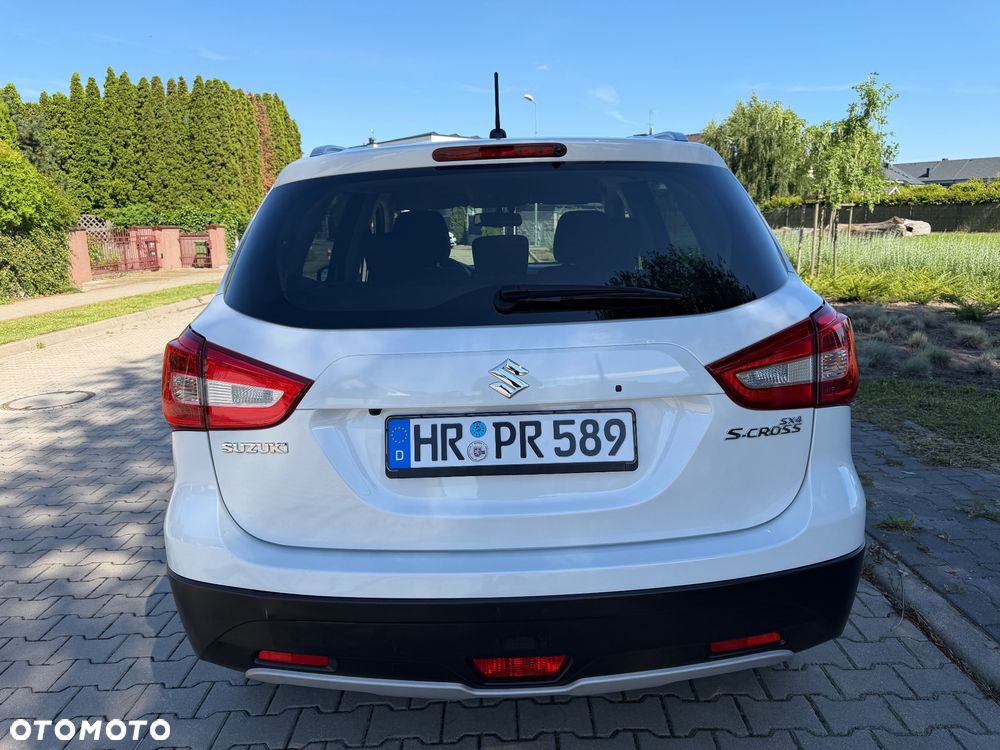 Suzuki SX4 S-Cross 1.0 T Premium - 4