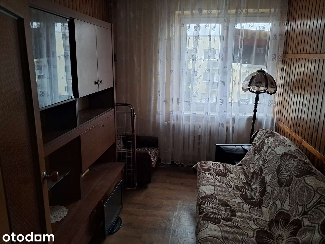Przestronne 2-pokojowe mieszkanie z balkonem.Do negocjacji