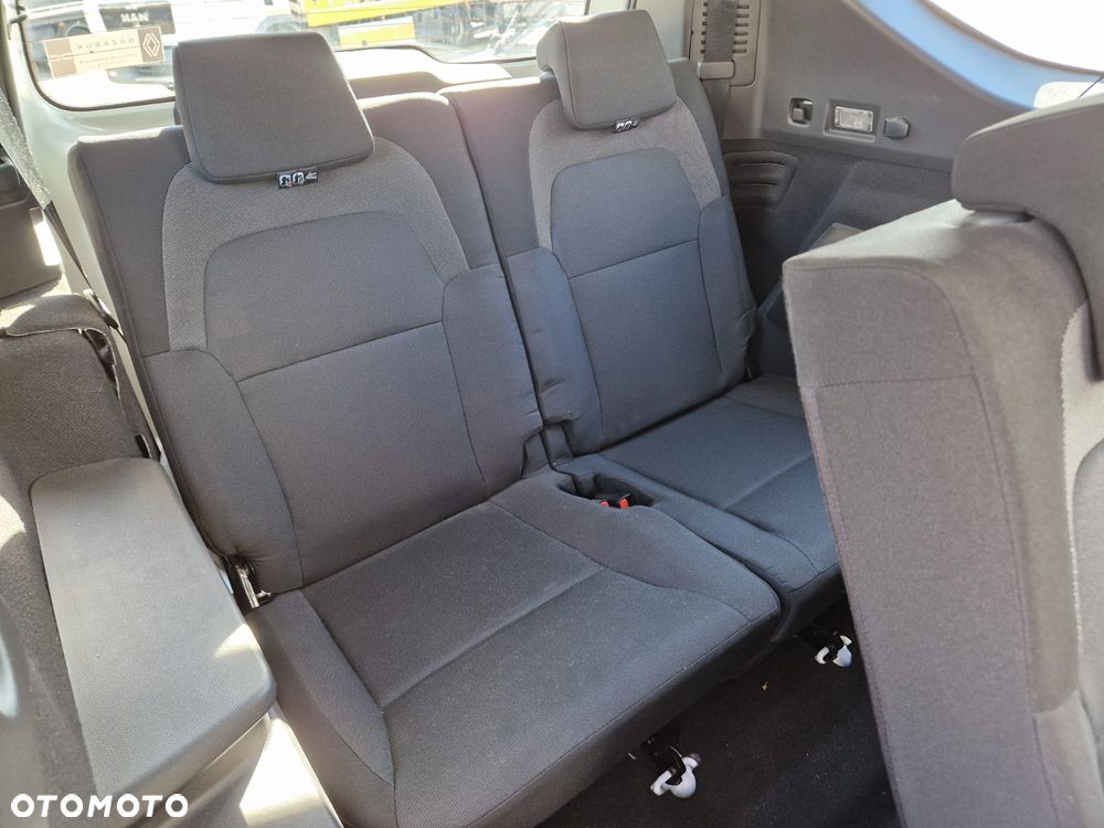 Dacia Jogger 1.0 TCe Essential 7os - 15