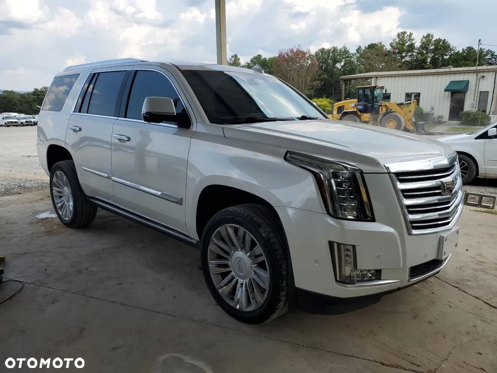 Cadillac Escalade 6.0 V8 - 2