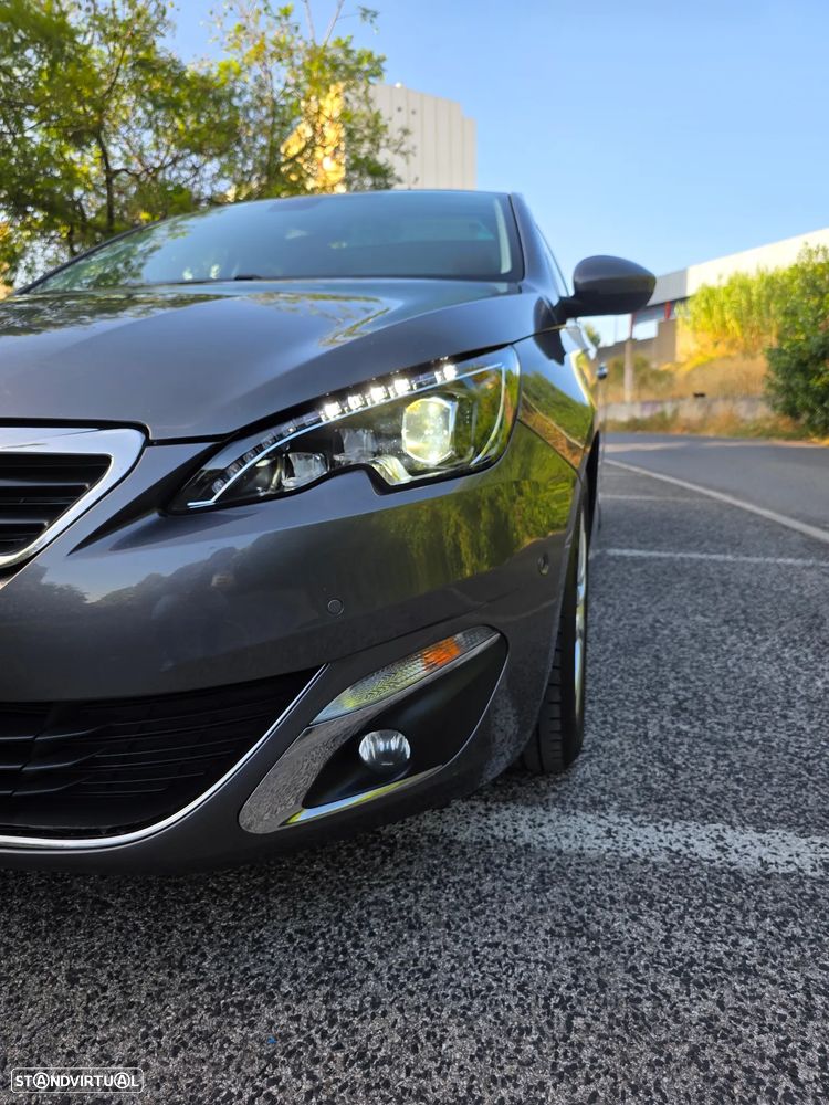 Peugeot 308 SW BlueHDi 120 EAT6 Stop & Start Business-Line — fotografia 8