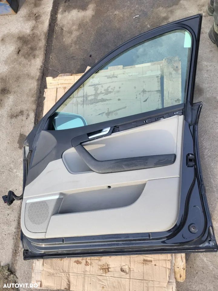 Usa dreapta fata complecta fara oglinda pentru Audi A3 din  2006 - 5