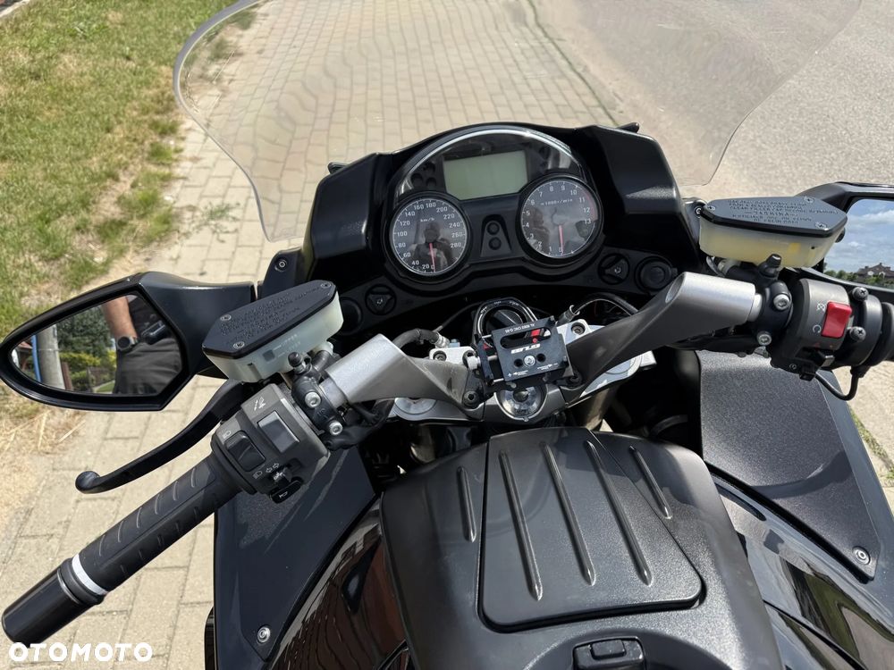 Kawasaki GTR - 11