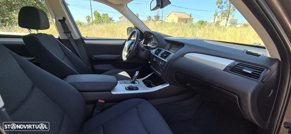 BMW X3 20 d xDrive Auto - 8