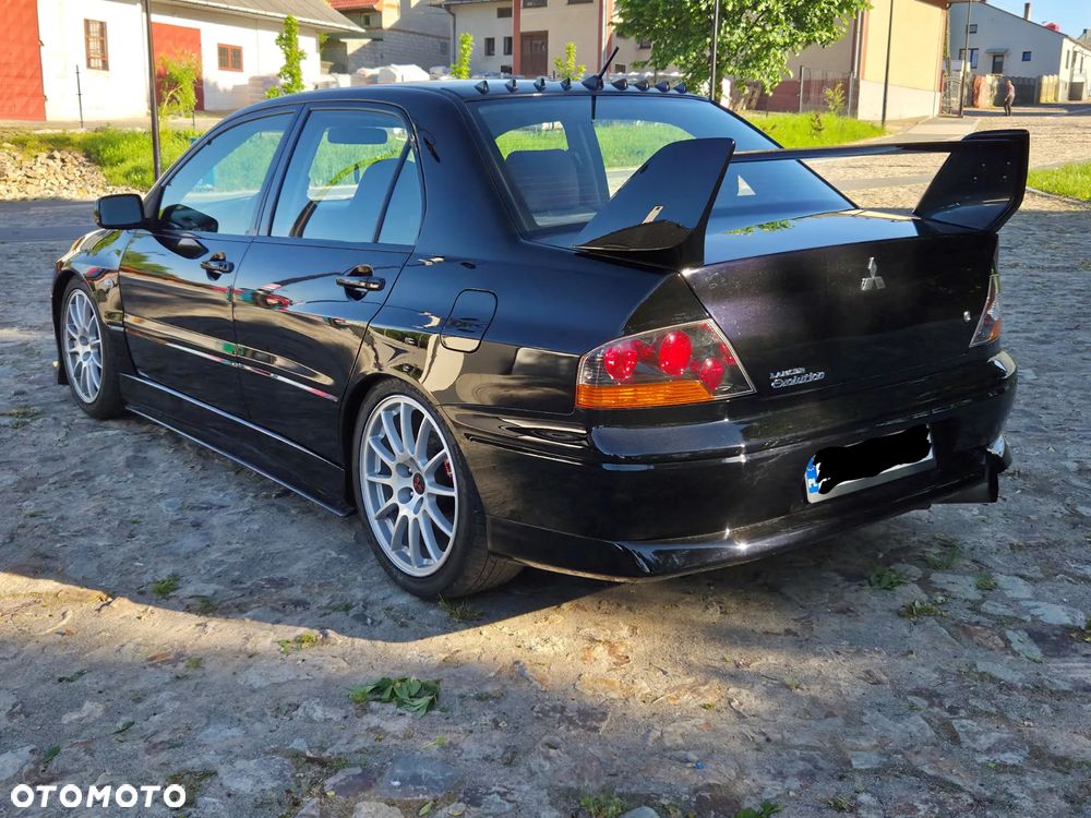 Mitsubishi Lancer - 11