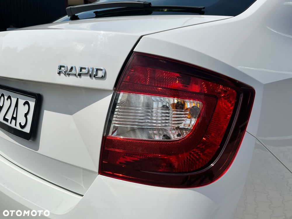 Skoda RAPID 1.0 TSI Active - 29