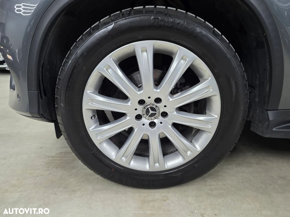 Mercedes-Benz GLE 350 d 4MATIC - 37