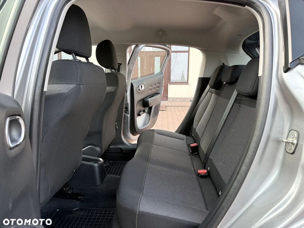 Citroën C3 1.2 PureTech C-Series - 12