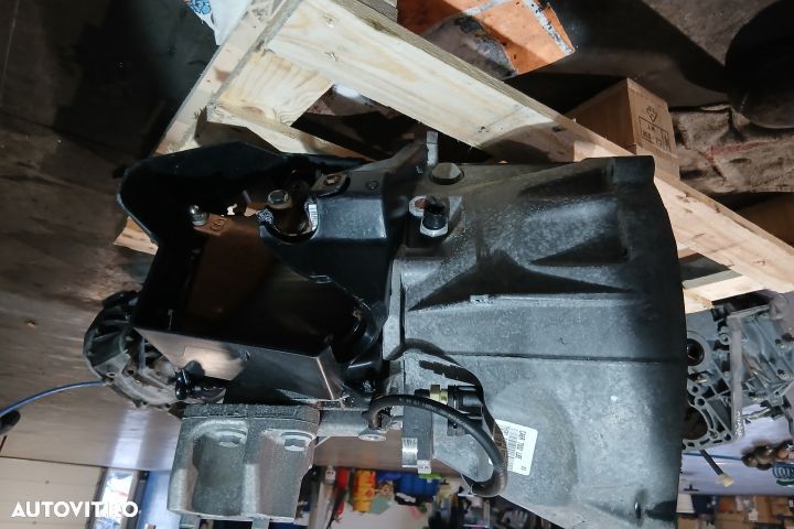 Cutie de viteze manuala 8V51-7M125-AC CA6R-7002-LBE 2N1R-7F096-EB 8V5 - 3