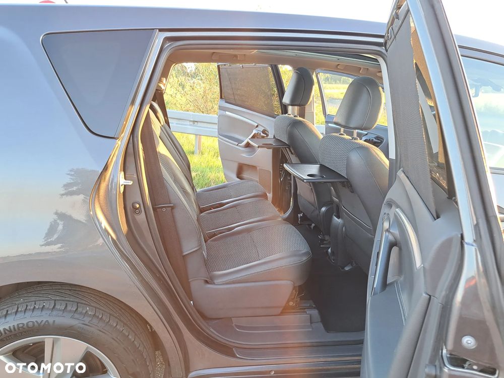 Toyota Verso 1.6 D-4D Prestige - 18
