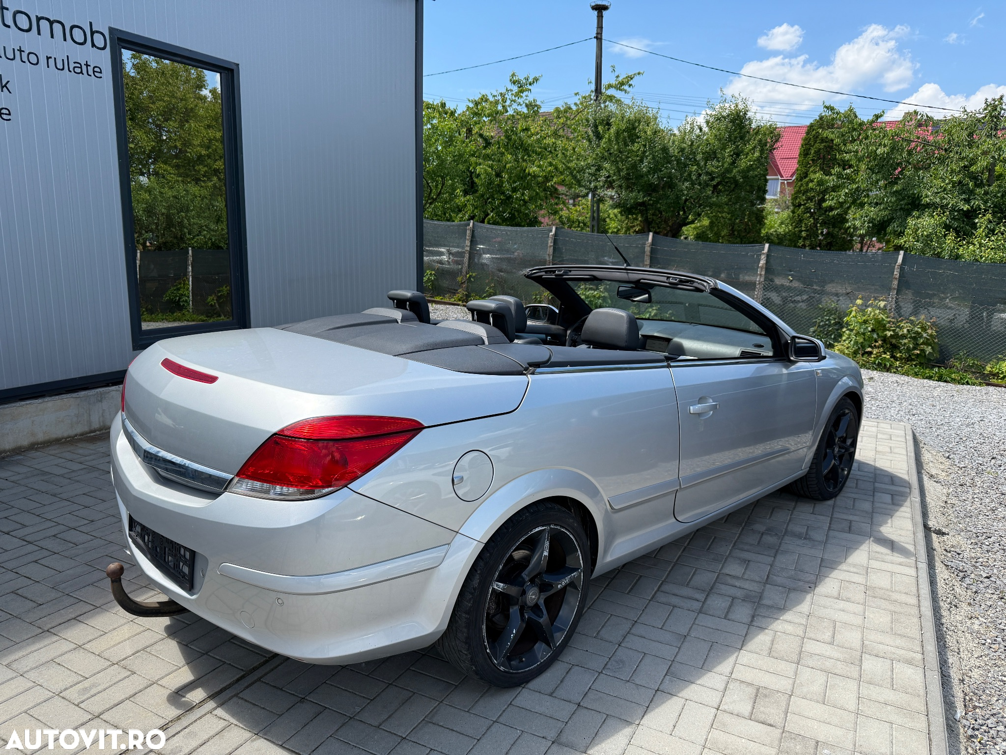 Opel Astra GTC 1.9 CDTI Sport - 3
