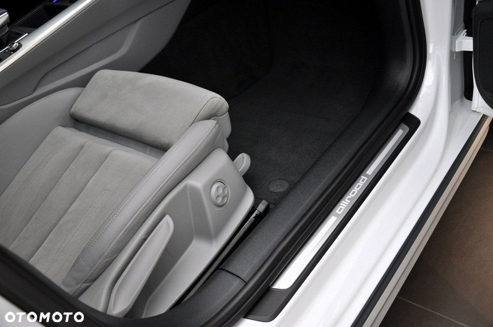 Audi A4 Allroad - 27