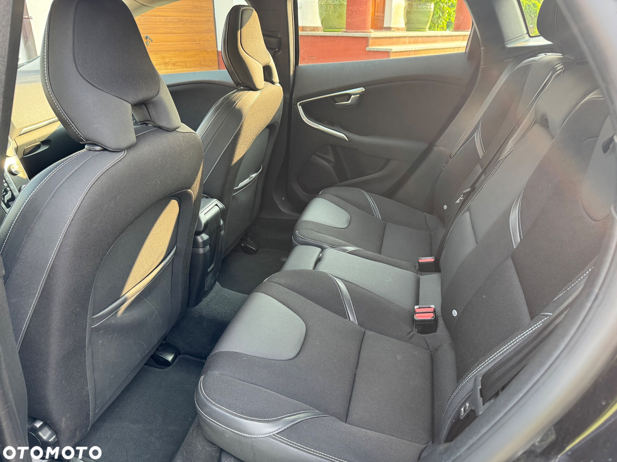 Volvo V40 D2 - 9