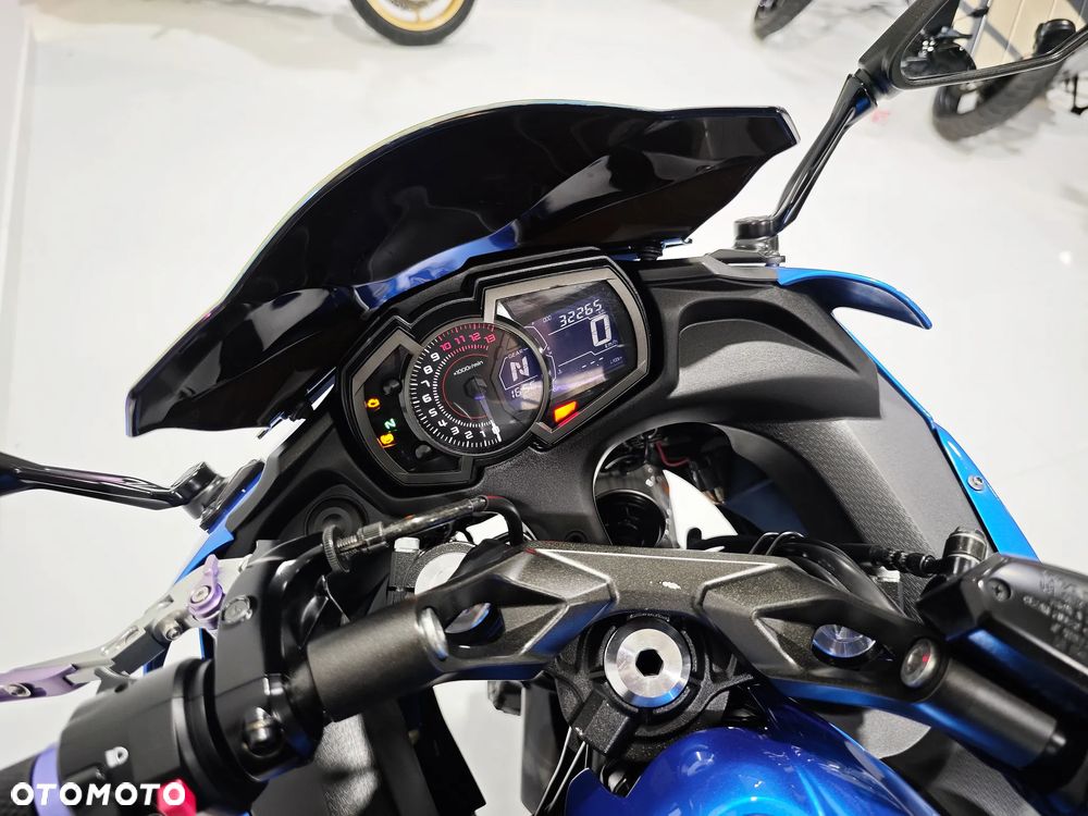 Kawasaki Ninja - 6