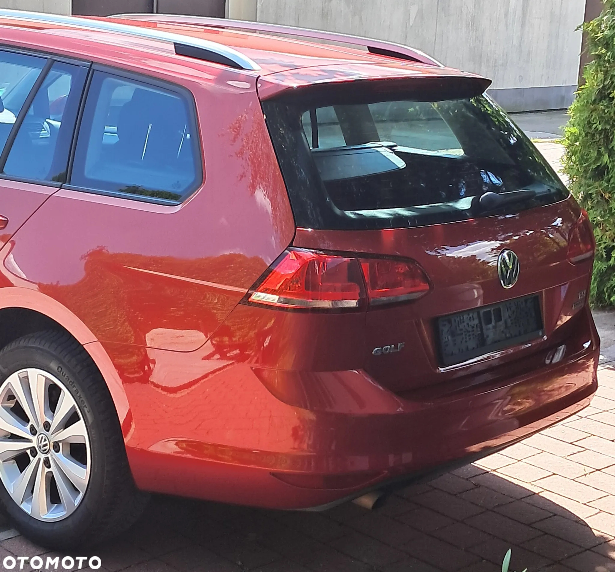 Volkswagen Golf 1.2 TSI BlueMotion Technology Comfortline - 32