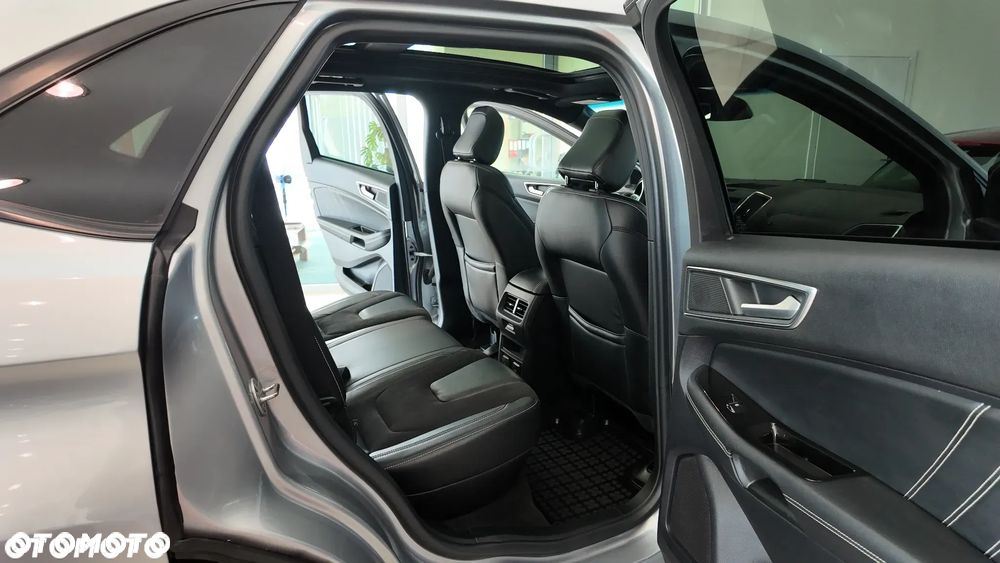 Ford Edge - 34