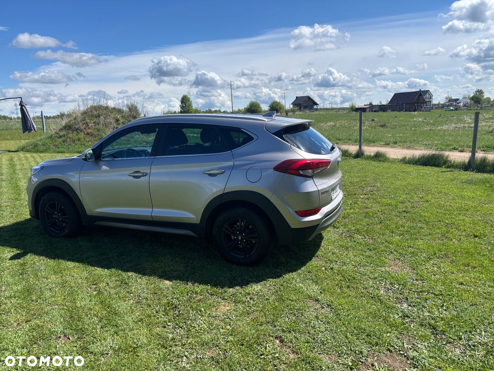 Hyundai Tucson 2.0 CRDI 2WD Style - 3