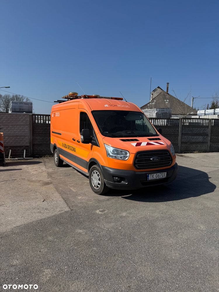 Ford Transit - 1