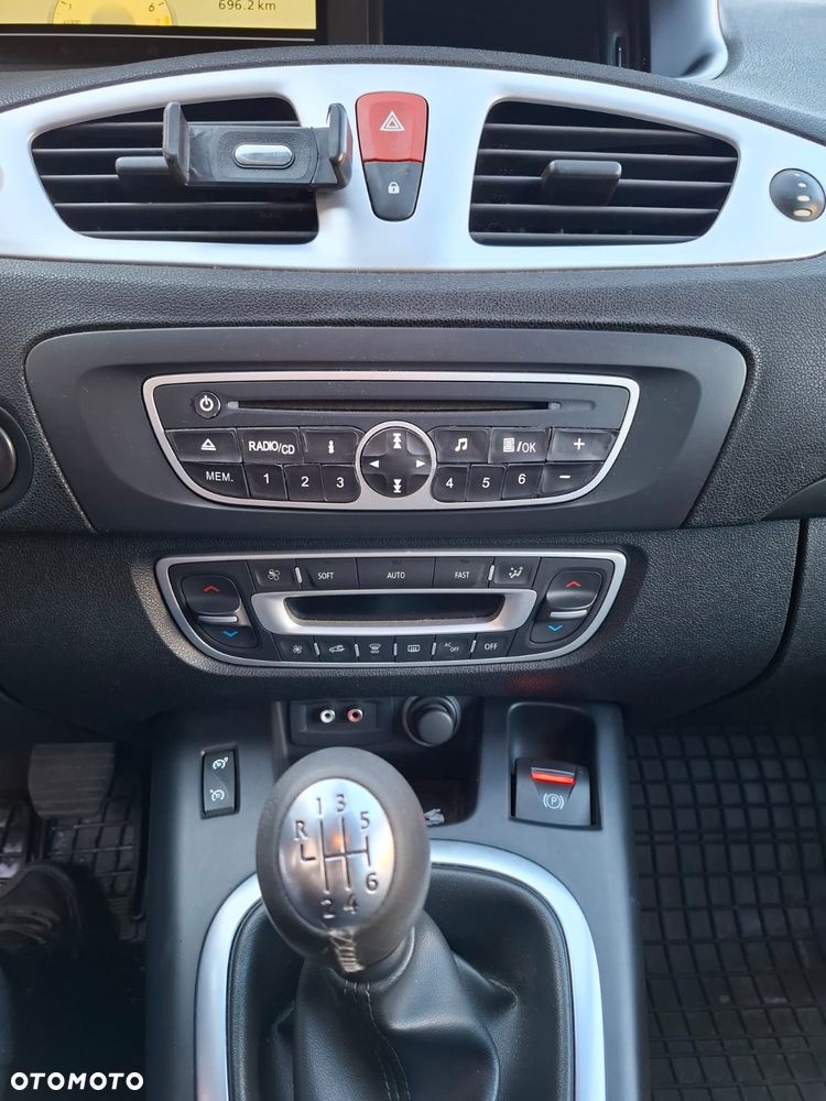 Renault Scenic 1.4 16V TCE Tech Run - 5