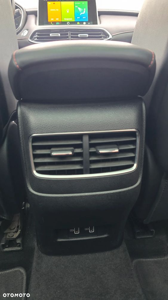 MG HS PHEV Luxury - 24