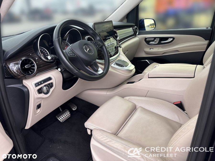 Mercedes-Benz Klasa V 300 d 4-Matic Exclusive 9G-Tronic (d³ugi) - 10
