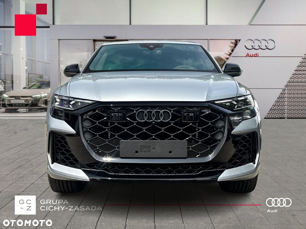 Audi RS Q8 - 8