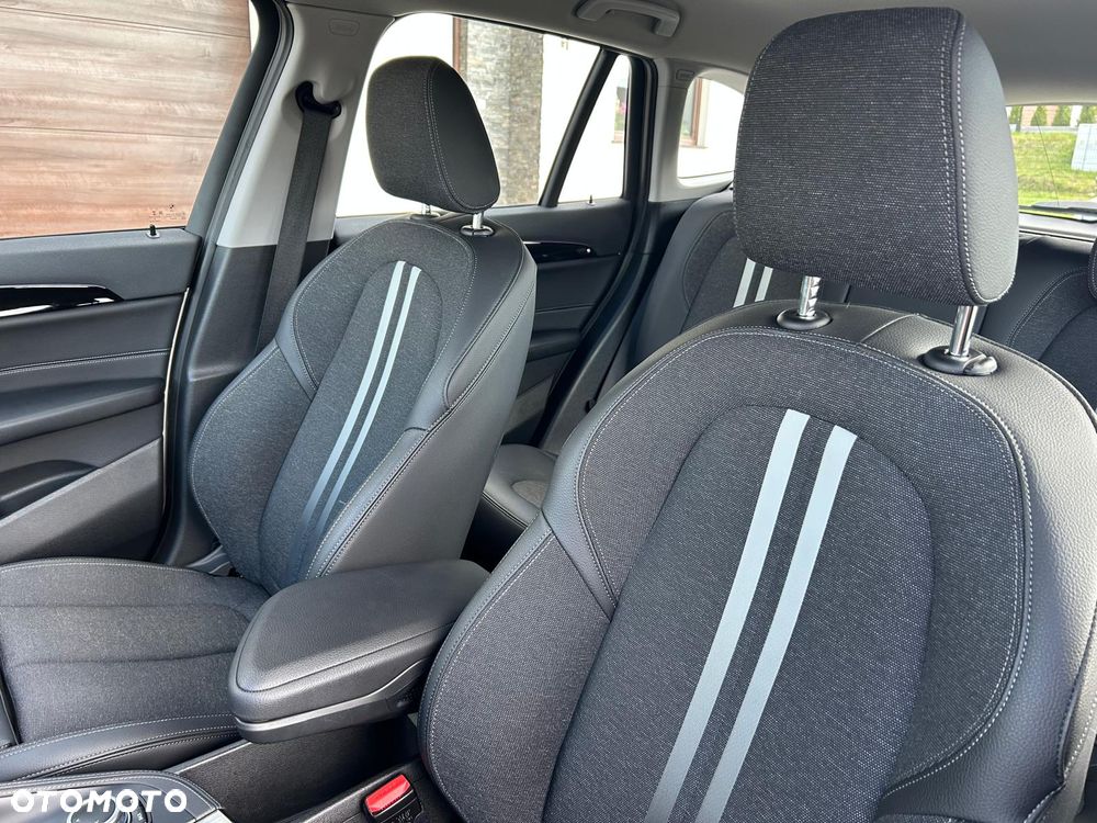 BMW X1 xDrive20d - 39