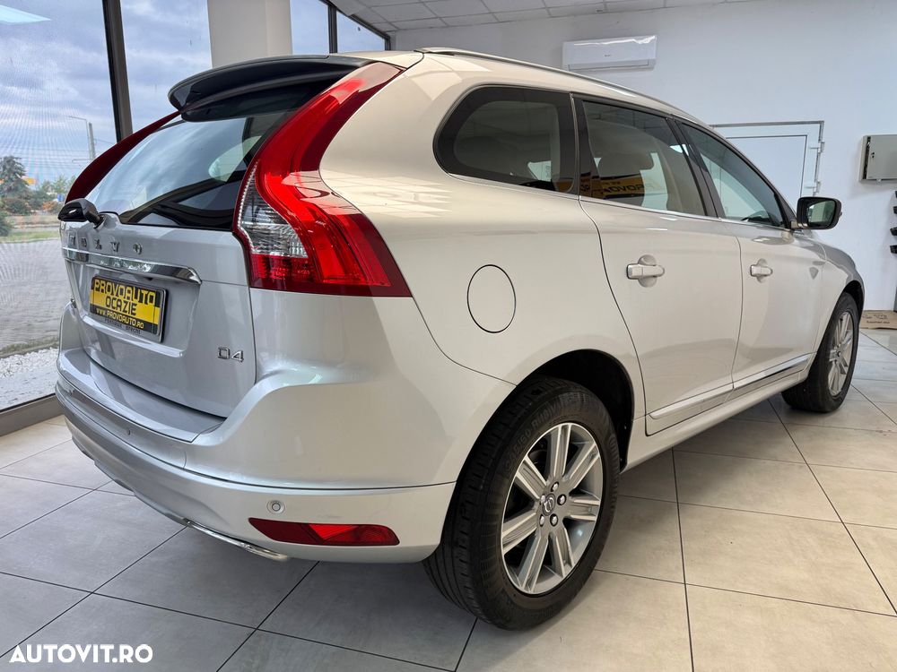 Volvo XC 60 D4 Geartronic Summum - 4
