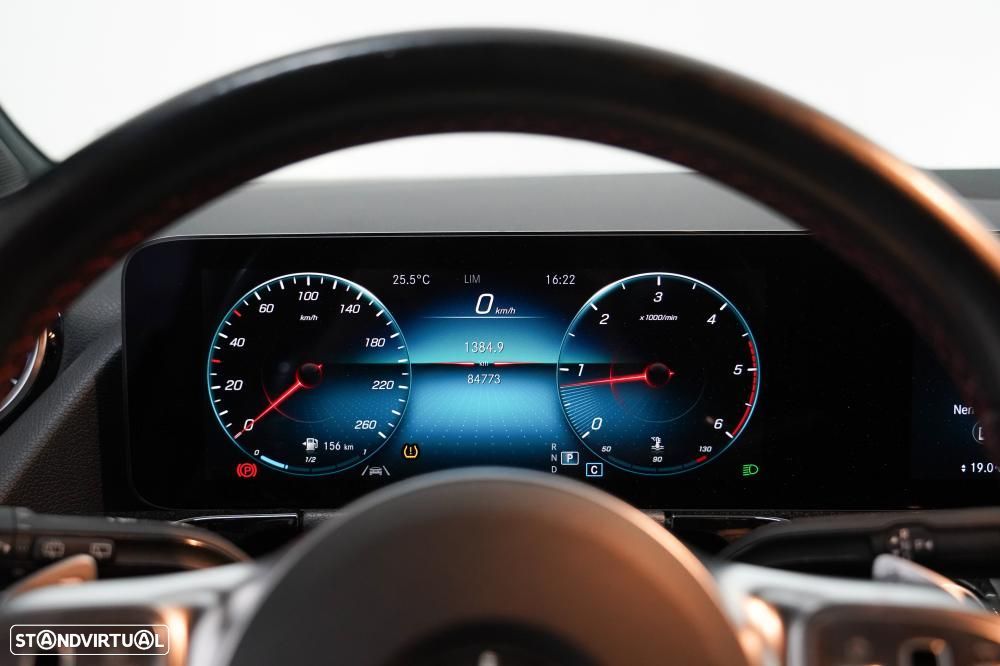 Mercedes-Benz GLA 180 d AMG Line - 9